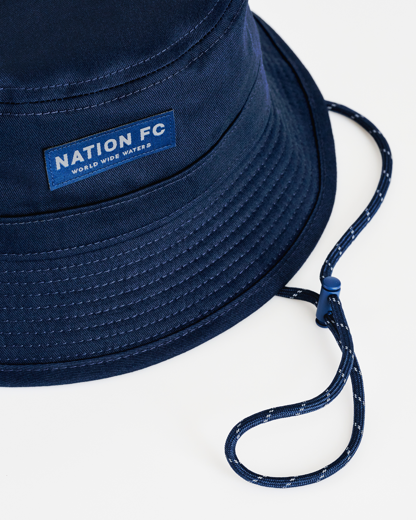 BUCKET HAT